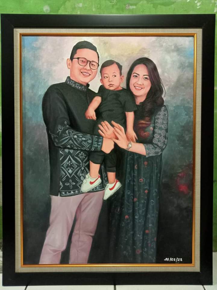 Gambar lukisan keluarga bahagia,jasa lukis foto keluarga