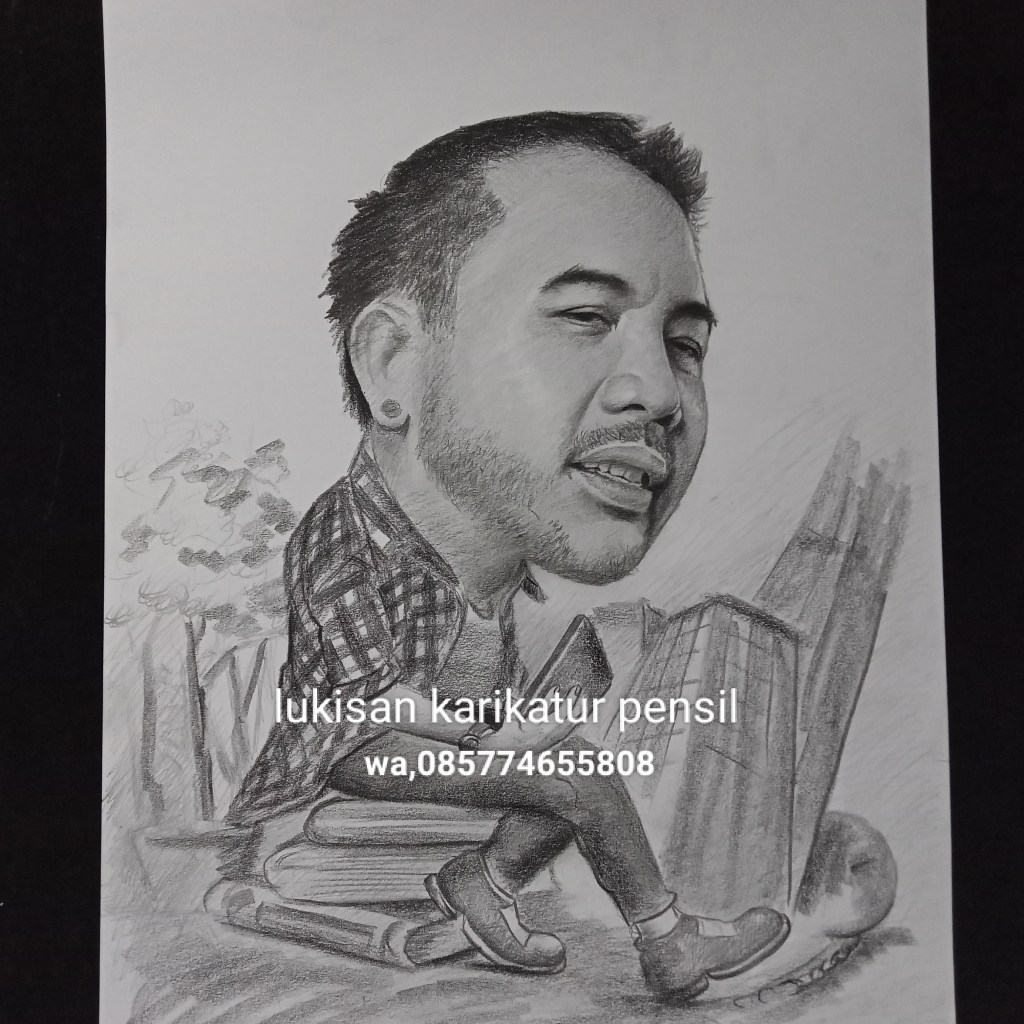 Lukisan karikatur wajah pensil